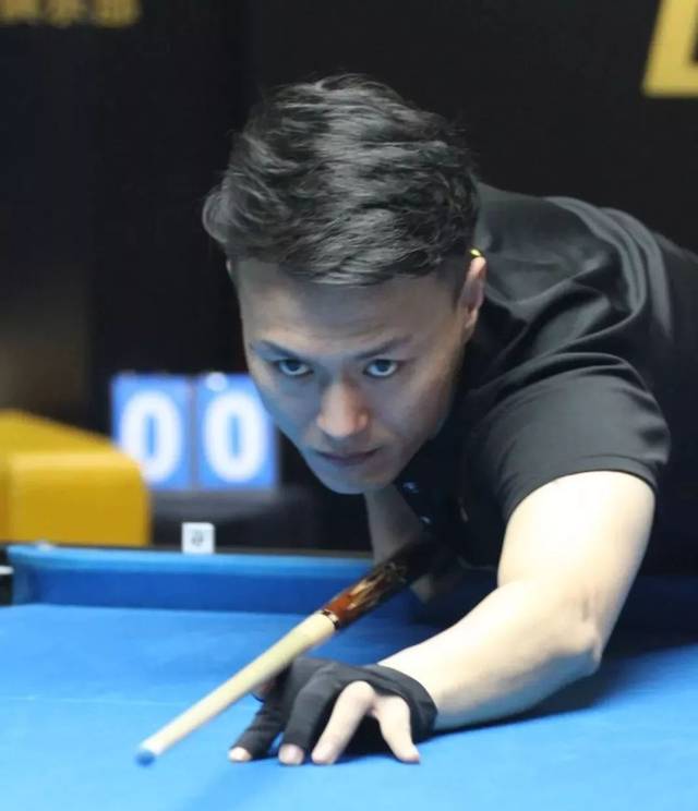 球中是极其 球中是极其