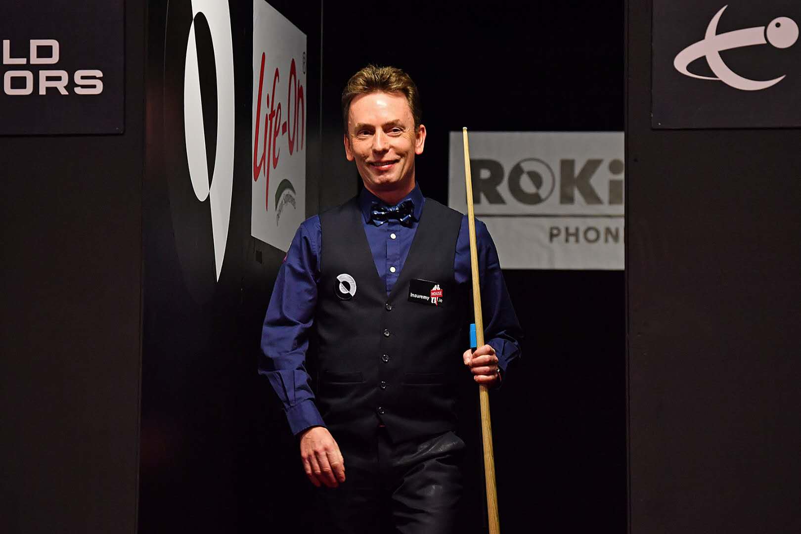 锋线变得更 锋线变得更