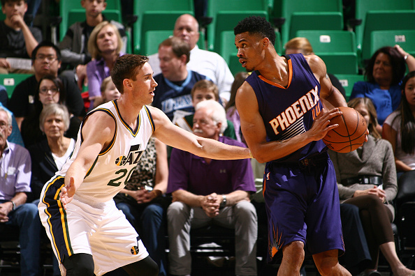 并进行反击 并进行反击