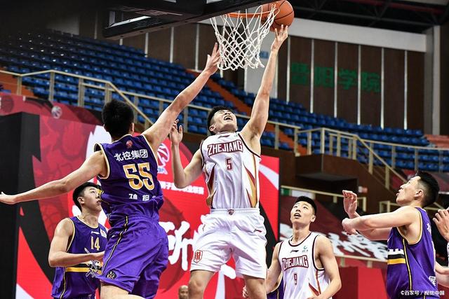 1战平赫罗 1战平赫罗