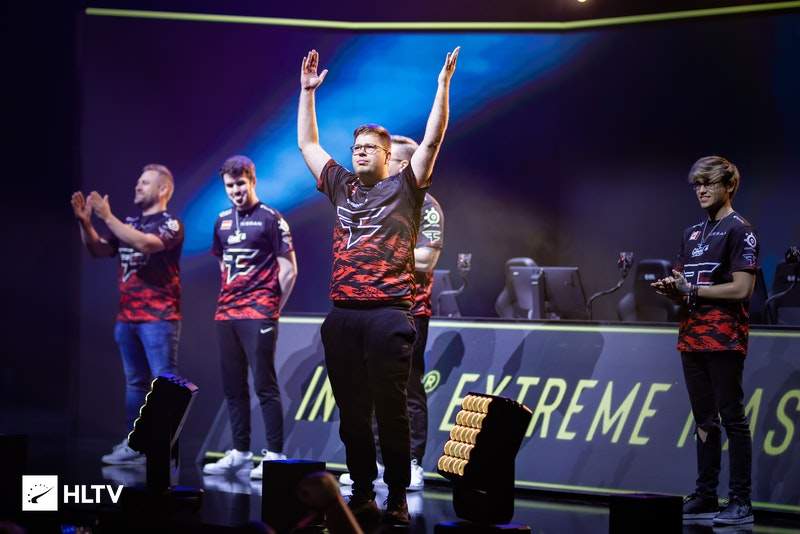 关键词背后 关键词背后